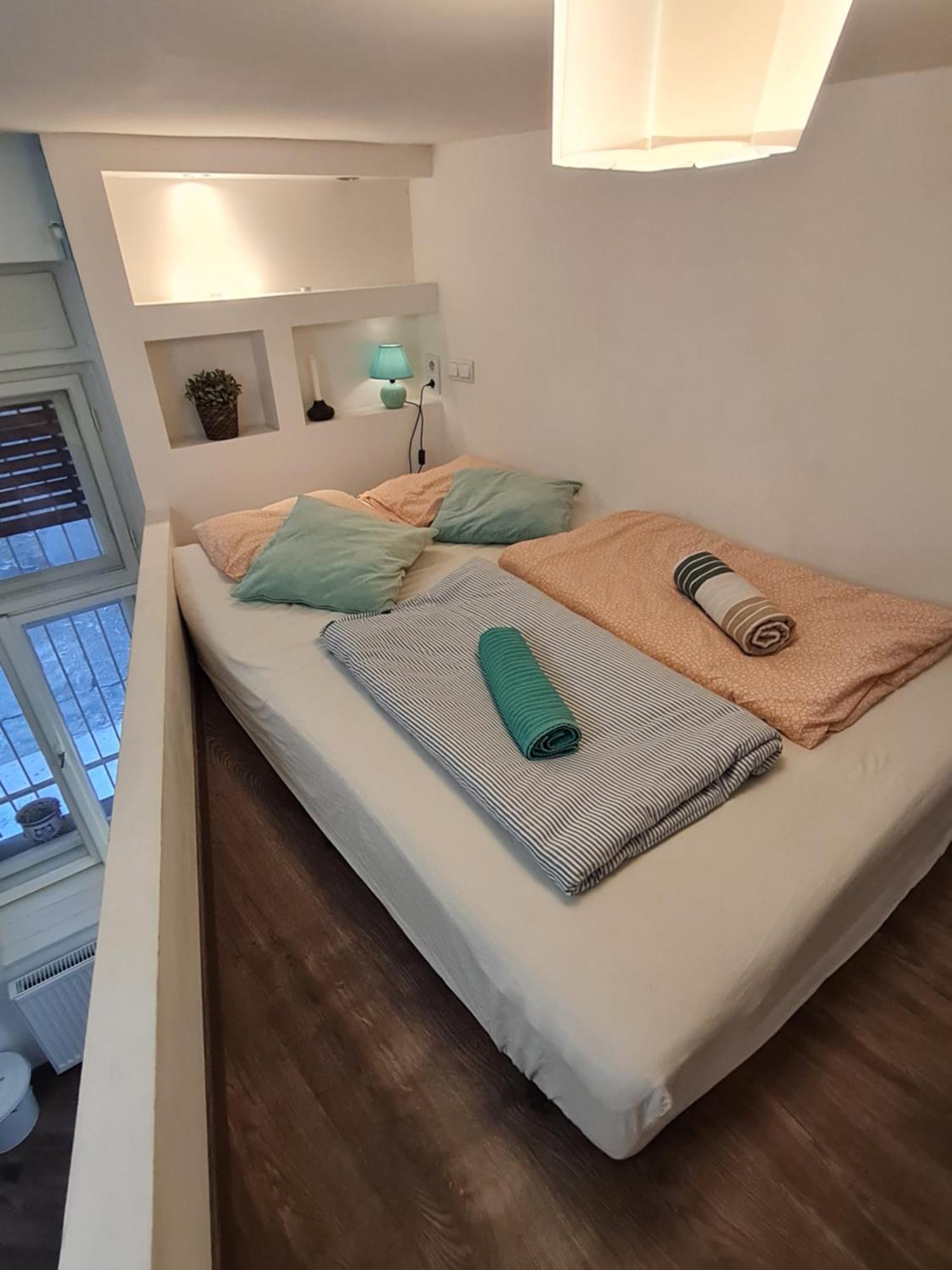 Ferienwohnung Turquoise Lofts Budapest Zimmer foto